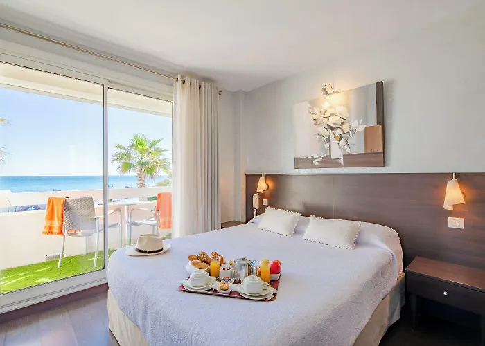 Hotel La 3*