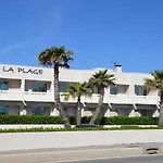 海滩酒店 3*