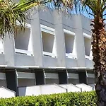 La