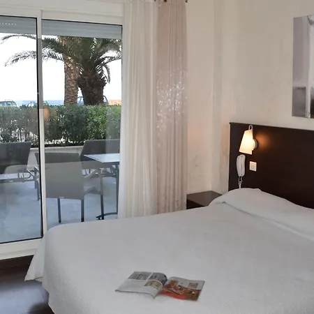 Hotel La 3*