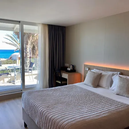 La Otel 3*