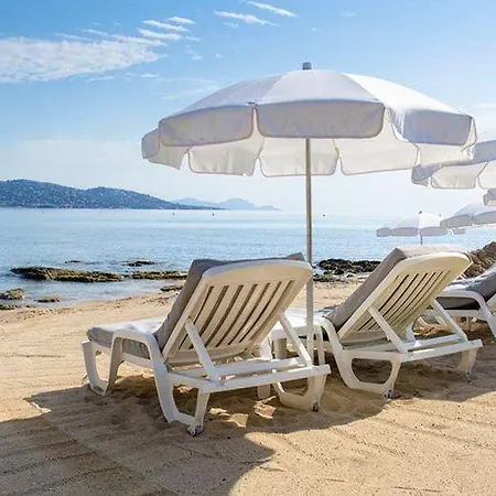 호텔 라 플라쥬 3*