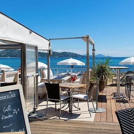 Otel La 3*